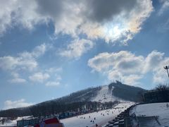 -庙香山滑雪场