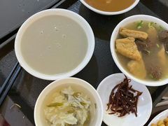 -护国寺小吃店(红莲南路店)