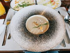 黑松露蘑菇汤-YUE·6·西式融合餐厅(外滩六号店)