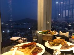 -洲际酒店·地平线全日餐厅HORIZON CAFÉ