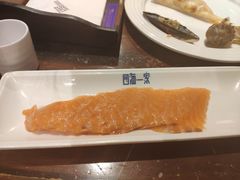 三文鱼刺身-四海一家自助餐(益田假日广场店)