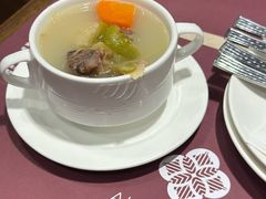 -阿维斯咖啡(镜湖店)