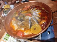 -老滇山寨•云南特色菜•地方菜•民族风情歌舞表演(金碧店)