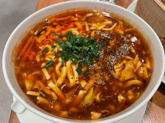 酸辣汤-鼎泰丰(德基广场店)