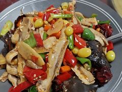 泡椒白果炒肚片-嘉里饭庄