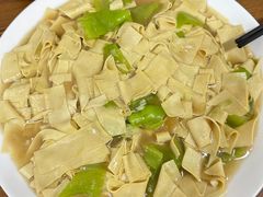 -东北菜冰城一家人