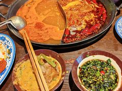 -萍姐火锅·公路夜市(武汉首店)