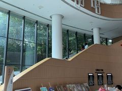 -广州市白云区图书馆