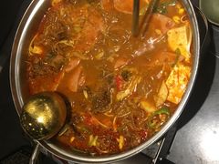 辛牛骨火锅-KCOOKING概念韩餐(世茂52+店)