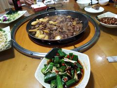 -老牌坊云南鱼豆花火锅(嵩山店)