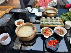 -慢丽江·云南野生菌土鸡锅(西山店)