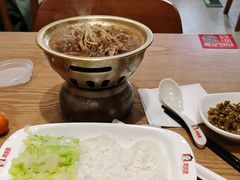 -南城香·饭香串香馄饨香(青年路店)