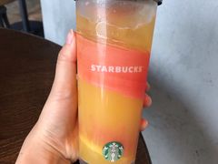 -星巴克臻选(上海长风大悦城店)