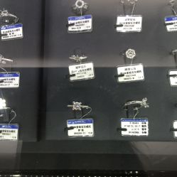 -威德钻石-克拉钻大本营(南京东路店)