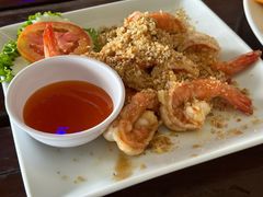 -Green Tree Rest. & Pub