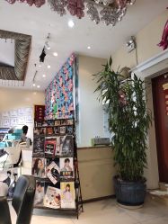 -卡尔诗·科技美肤连锁