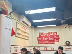 -明姨仔潮汕美食·碳炉猪脚·汕尾牛腩饭·起片鸡煲(起义路店)