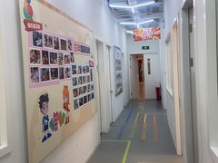 -斯坦星球AI编程·机器人科创·科学实验·信奥·思维·STEM·乐高·竞赛考级(长宁虹桥大融城荟聚中心)