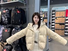 -王府井奥莱临潼小镇(临潼店)