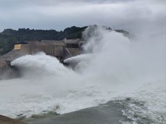 -黄河小浪底水利枢纽风景区