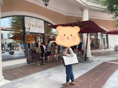 -Longchamp(佛罗伦萨小镇奥特莱斯店)