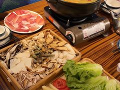 -宣威山野人家·云南菜·菌火锅(金碧店)