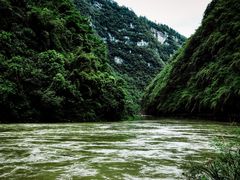 -阿依河景区