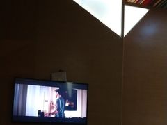 -视界风尚酒店(京基万象城大剧院地铁站店)