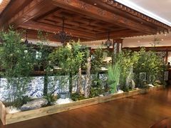 -八府香鸭·啫啫煲(华山路店)