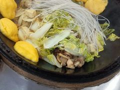 -粘豆包柴火铁锅炖