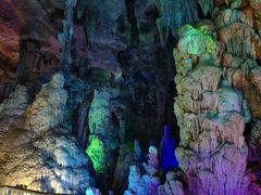 -泰安地下龙宫景区