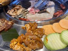 -哈哈碳都·牛肋条无限自助烤肉(台江万达店)