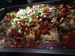 -叹鱼风尚烤鱼餐厅