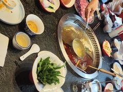 -醉董牛川派鲜肉自选火锅(烟台店)