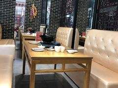 卡座-名羊天下陕北横山铁锅炖羊肉(博文路店)