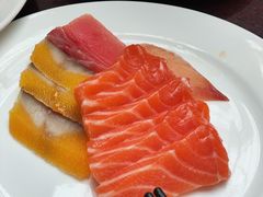 -朗丽兹自助餐厅