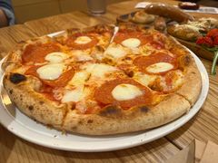 -城市大道红炉披萨烘焙坊