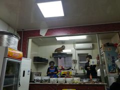 门面-大姨捞面(新安花园店)