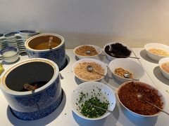 -包整·丝娃娃(一览甲秀楼风景店)