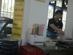-赵家牛肉砂锅(台西三路店)