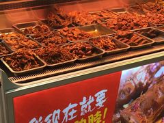 -绝味鸭脖(龙阳路生活广场店)