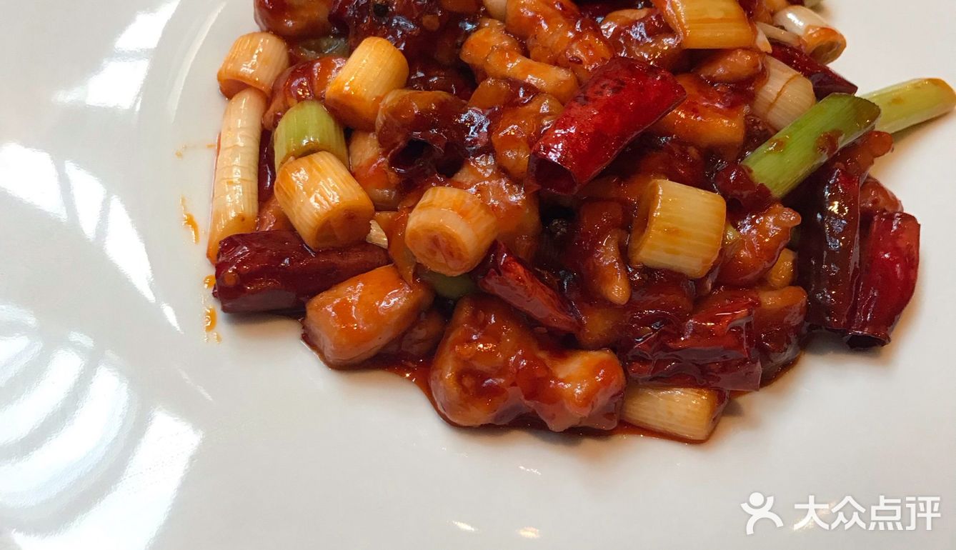 可以听京剧的新派京菜