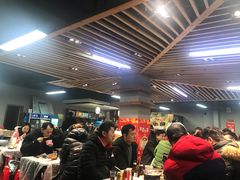 等位区-小民大排档(光谷店)