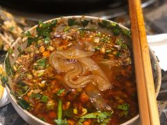 -肖肖酸萝卜鱼火锅(总店)