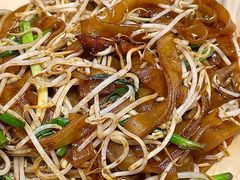 传统干炒牛河-荔银肠粉·非遗手藝(夫子庙店)