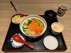 -小山日本料理(兴业太古汇店)