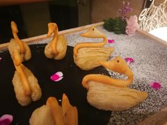 天鹅酥-海悦建国饭店-自助餐厅