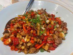 -饭怕鱼·黄焖鲟龙鱼(湖大店)