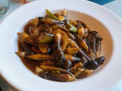 牛肝菌烧茄子-半山腰·云南菜(侨福芳草地店)