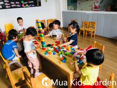 -MuaKids Garden